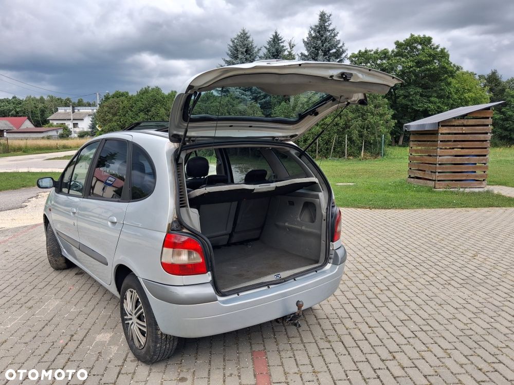 Renault Scenic - 5