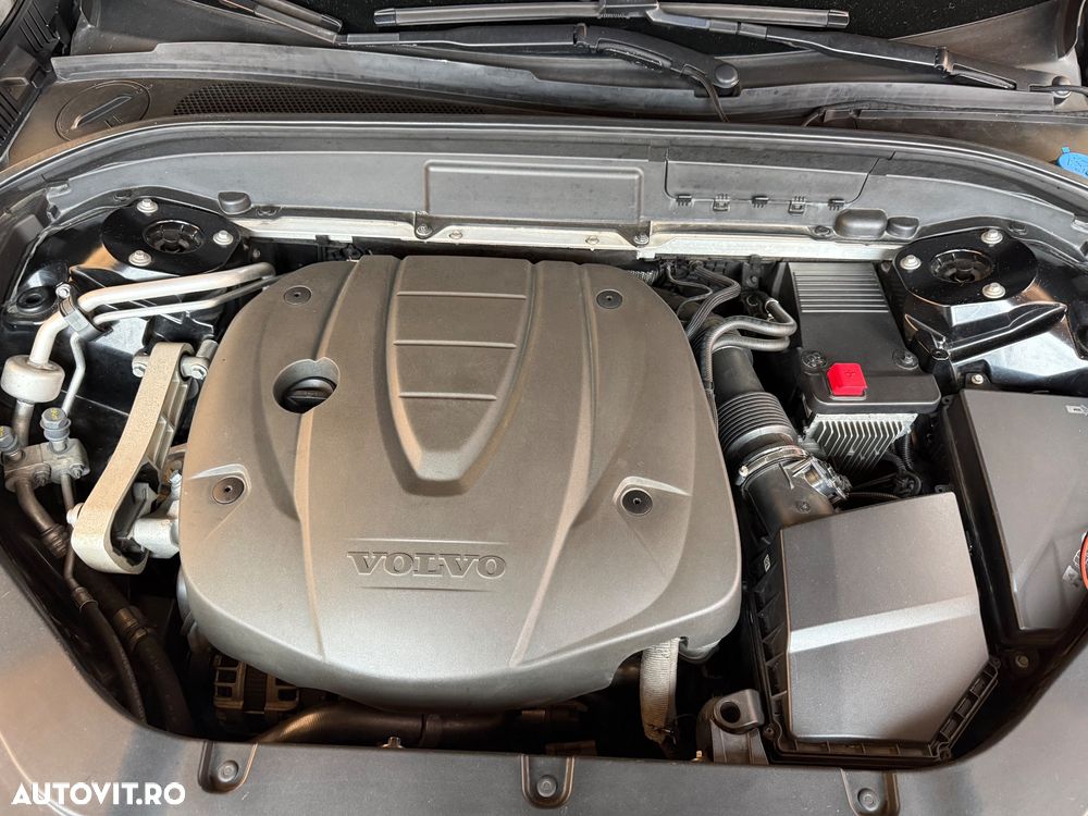 Volvo XC 60 D4 Momentum Pro - 17