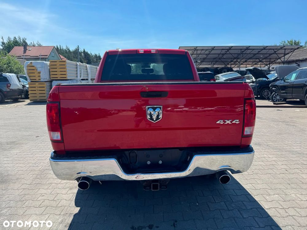 Dodge RAM 5.7 4x4 - 6
