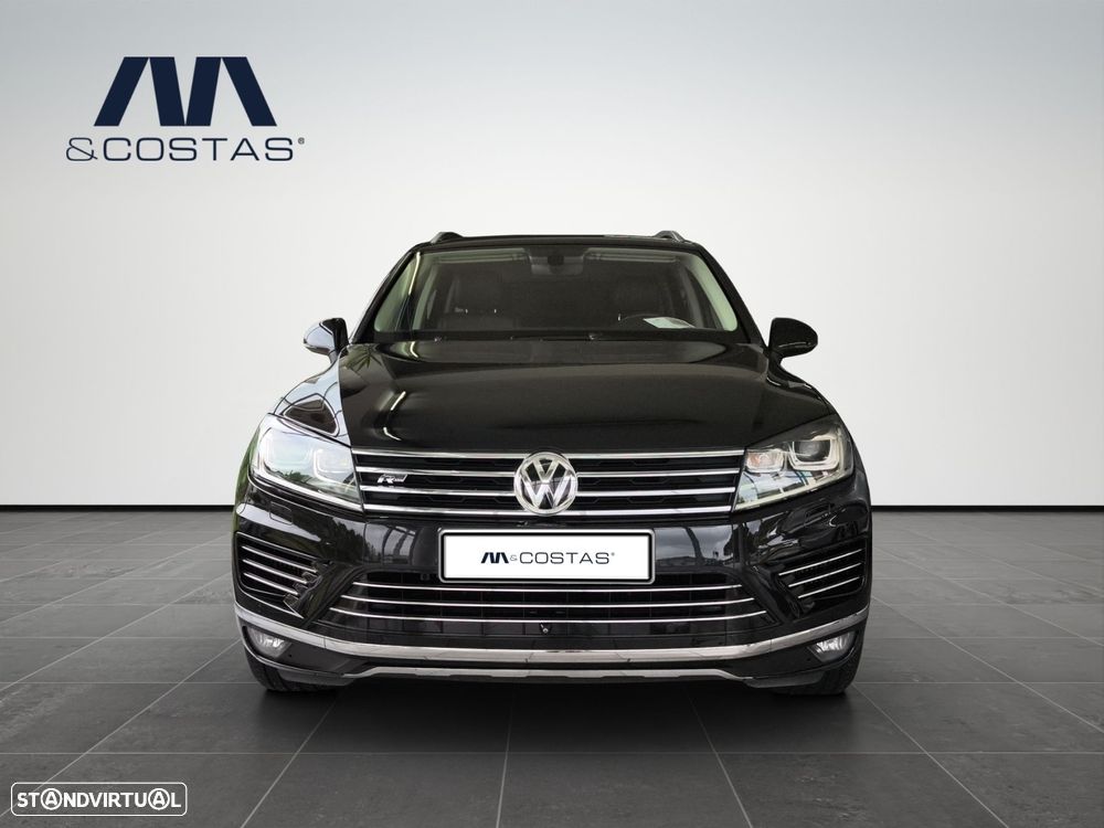 VW Touareg 3.0 TDI V6 Executive Edition - 3