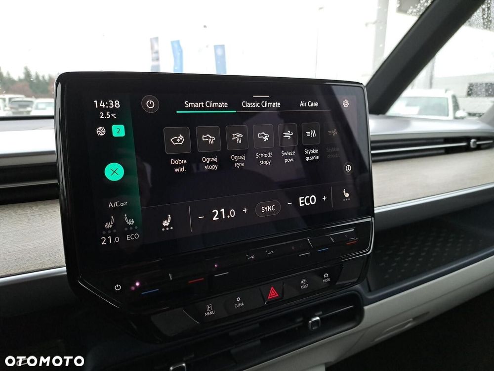 Volkswagen ID. Buzz 150 kW (204 PS) / skrzynia biegów: automatyczna 1 biegowa rozstaw osi: 2988 mm - 15