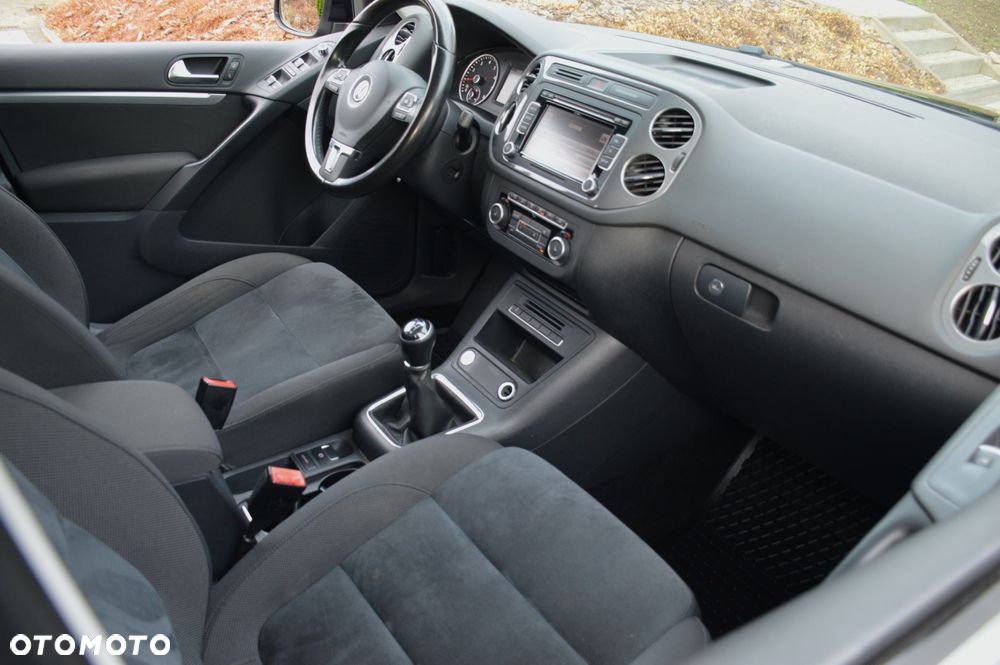 Volkswagen Tiguan 2.0 TSI 4Motion Exclusive - 23