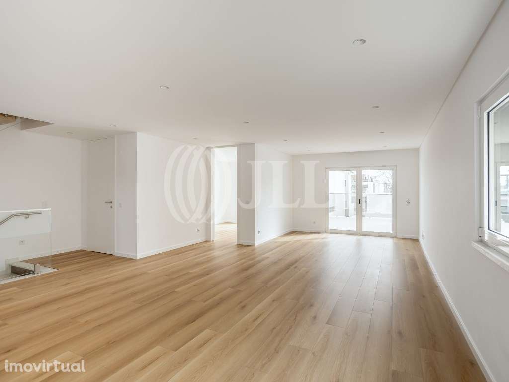 Moradia T4, no Ocean Prime Village, São Pedro do Estoril - Grande imagem: 2/73