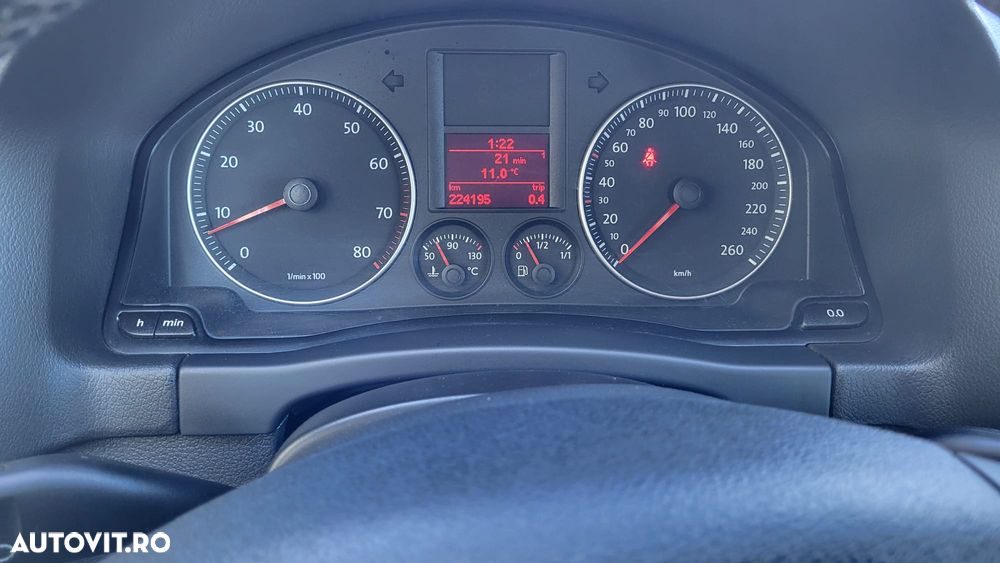 Volkswagen Golf Plus - 10