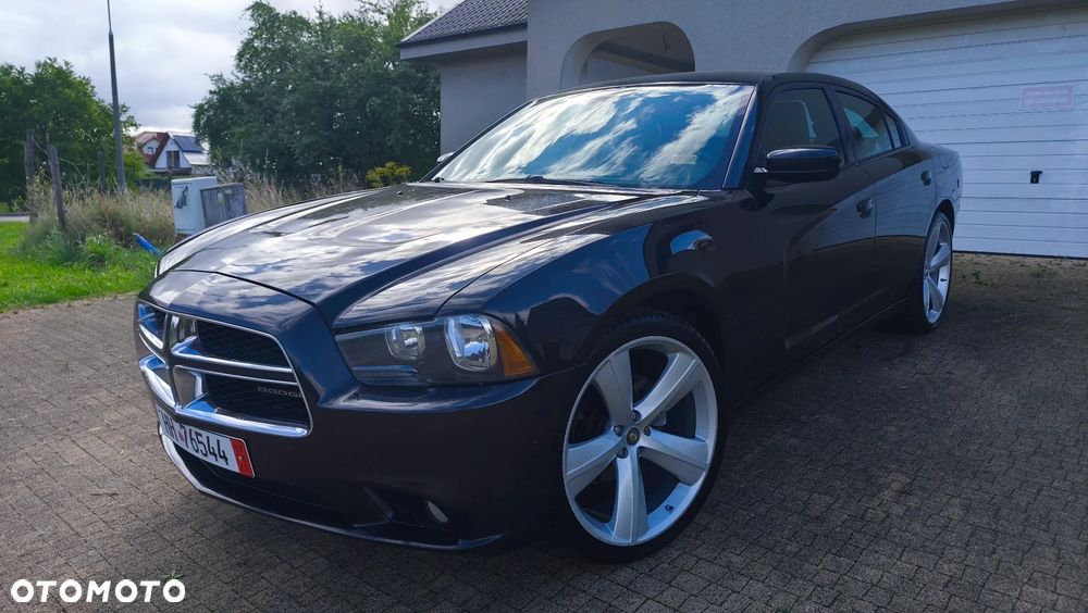 Dodge Charger 3.5 V6 SXT - 15