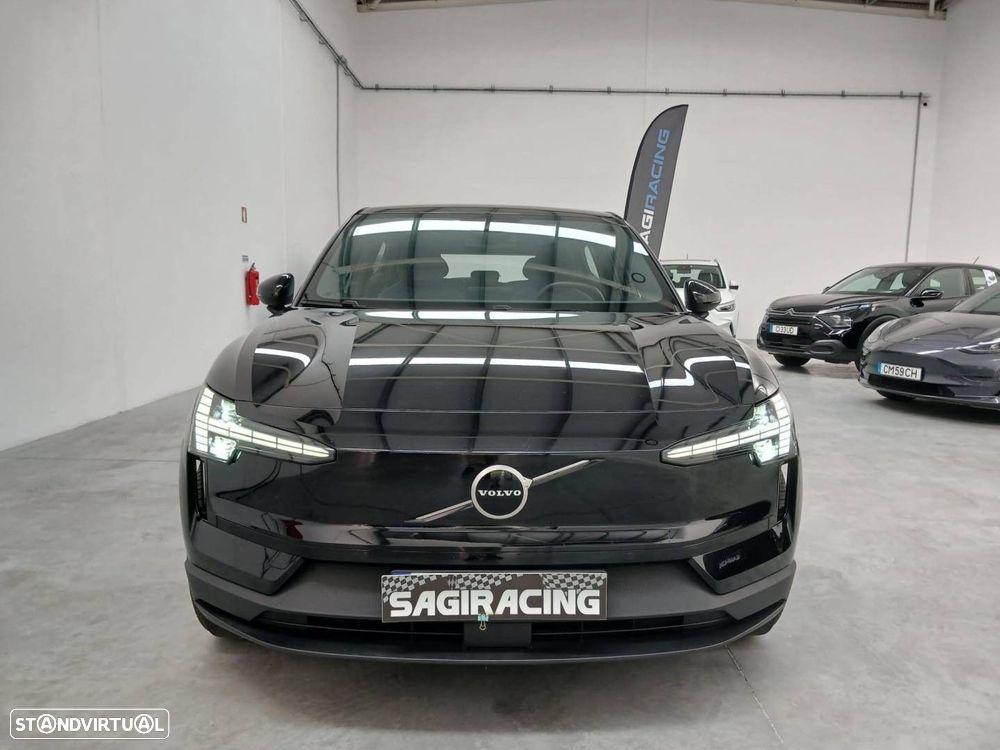 Volvo EX30 69 kWh Single Motor Extended Range Black Edition - 4