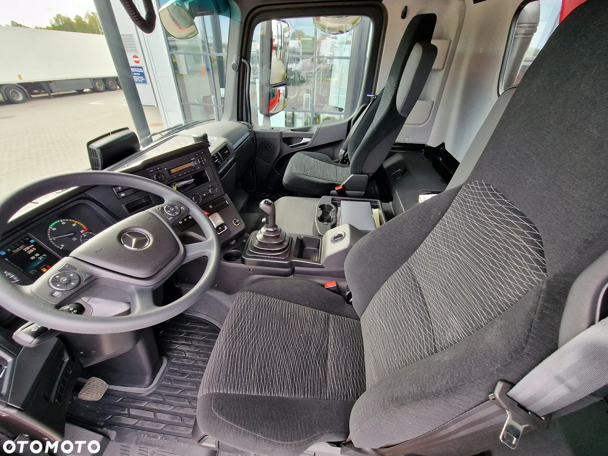 Mercedes-Benz Arocs 4148 AK 8x8 wywrotka tylnozsyp - 11