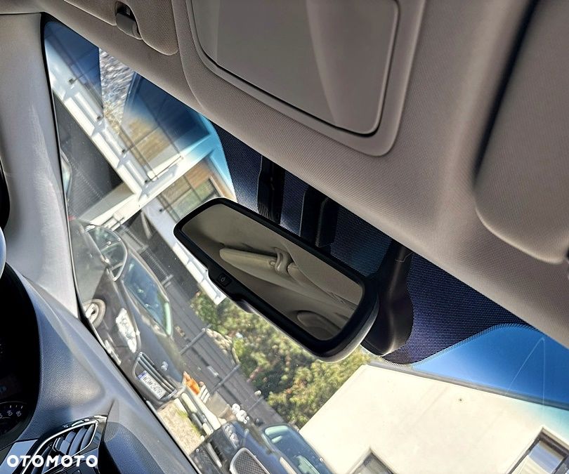 Hyundai i40 Kombi blue 1.7 CRDi Premium - 32