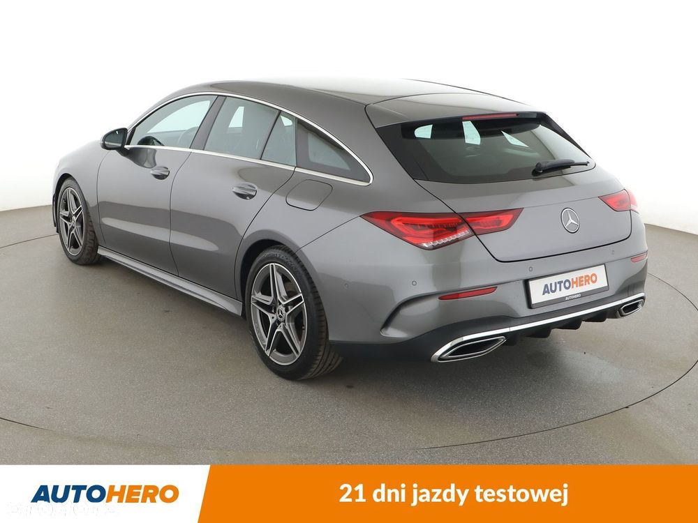 Mercedes-Benz CLA - 4