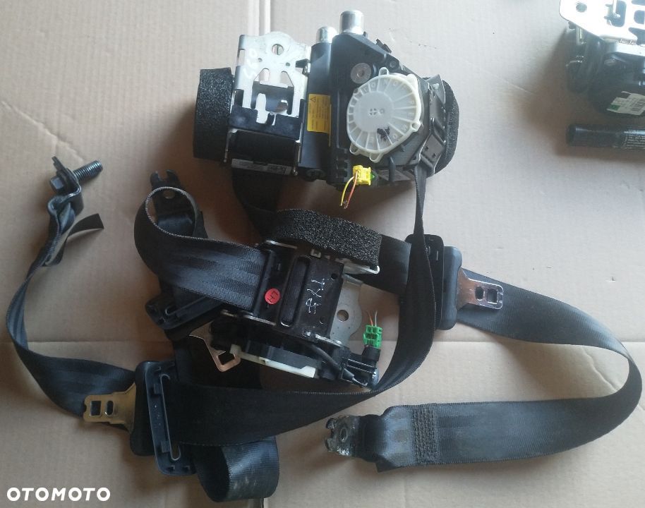 Pasy bezpieczeństwa Volvo S60 II