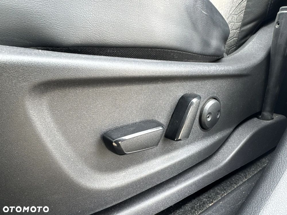 Nissan Ariya 63kWh Advance - 15