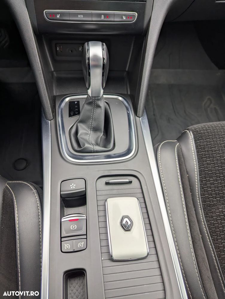 Renault Megane Blue dCi 116 EDC Intens - 9