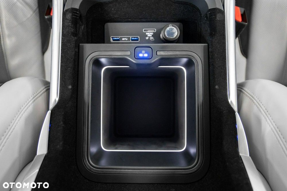 Land Rover Range Rover Sport - 30