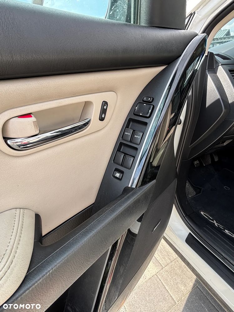 Mazda CX-9 - 25