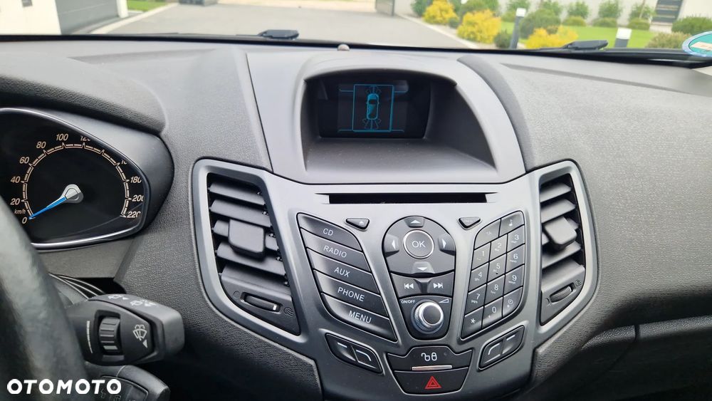 Ford Fiesta 1.0 EcoBoost Titanium - 21