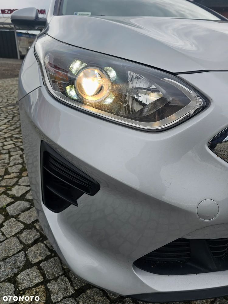 Kia Ceed 1.4 L Business Line Plus - 4