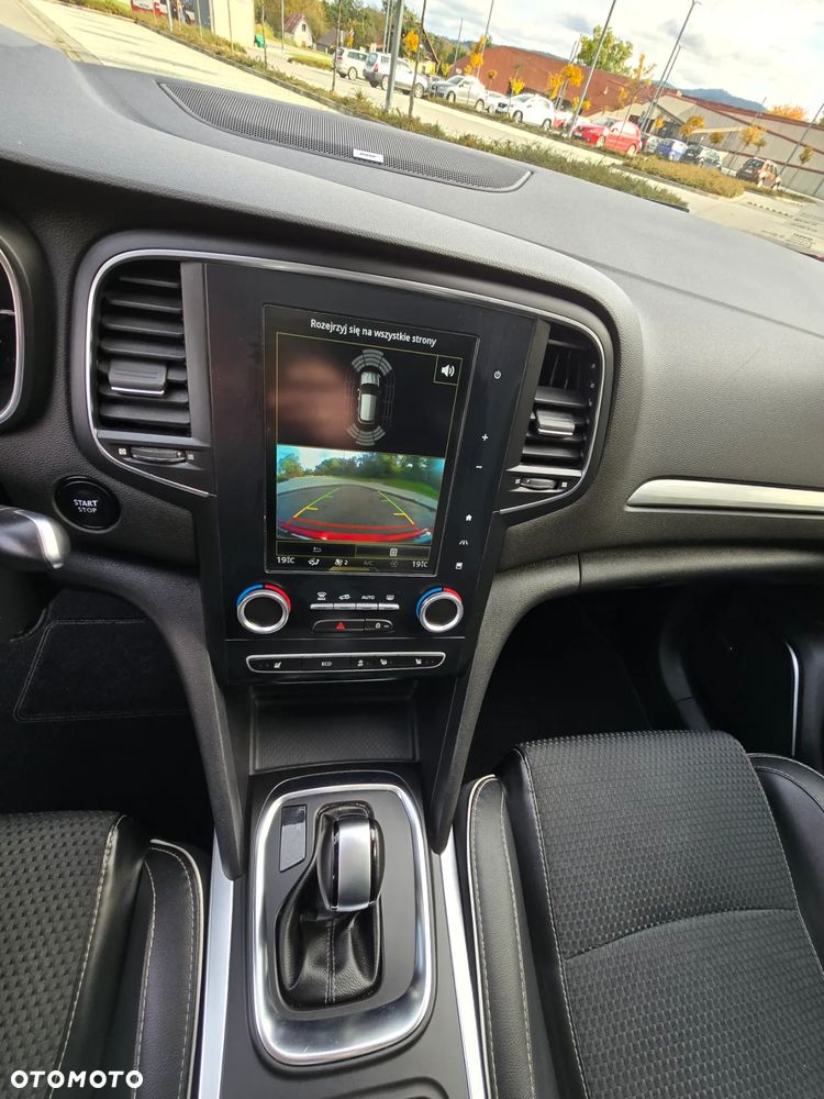 Renault Megane ENERGY TCe 130 EDC BOSE EDITION - 13