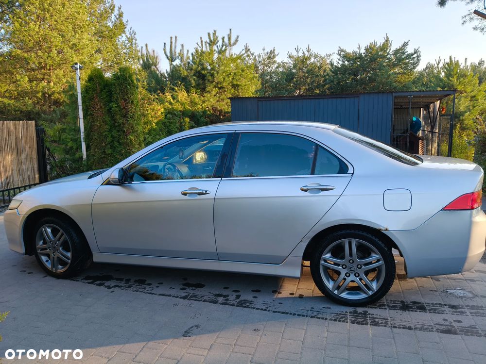 Honda Accord 2.0 Comfort - 4