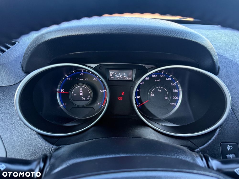 Hyundai ix35 1.7 CRDi 2WD Fifa World Cup Edition - 22