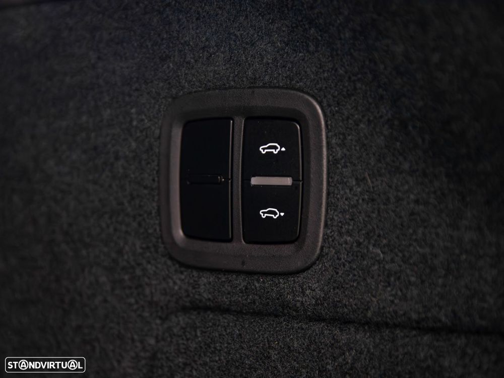 Porsche Cayenne Coupé E-Hybrid - 10