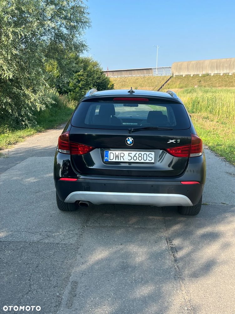 BMW X1 xDrive20d - 11