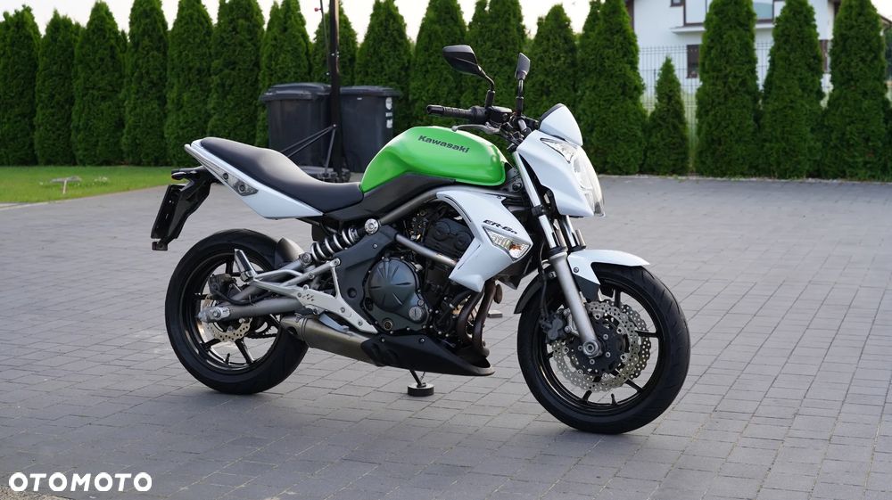 Kawasaki ER - 7
