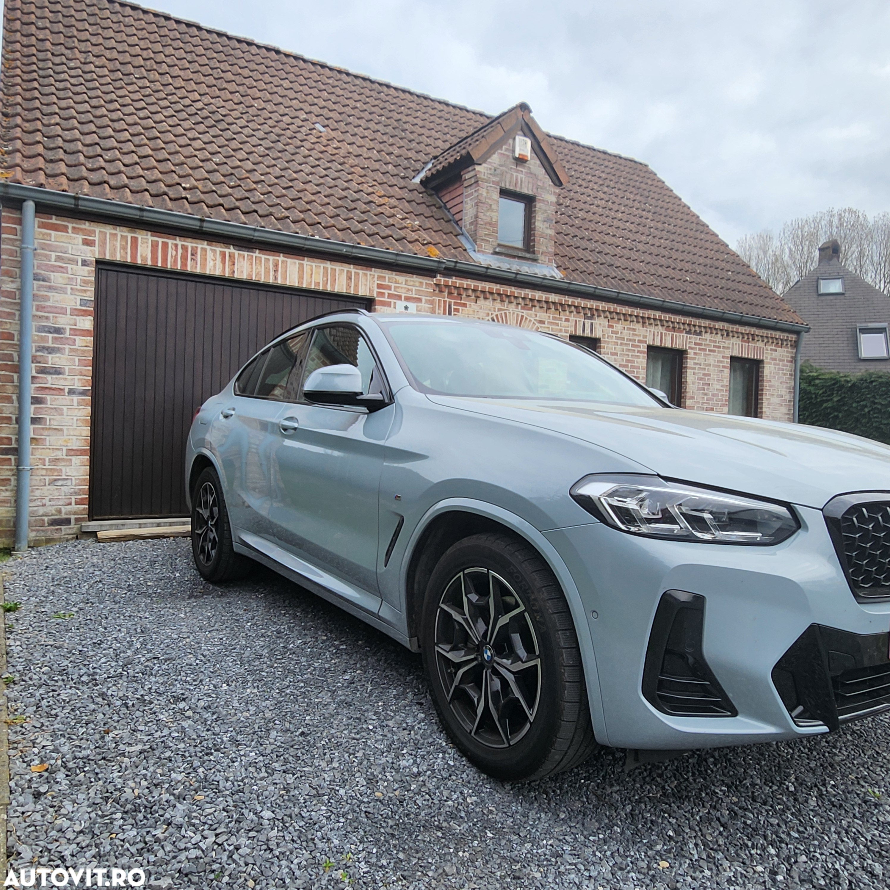 BMW X4 xDrive20i AT - 4
