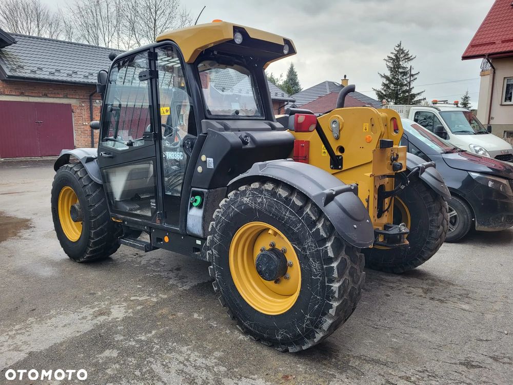 Caterpillar TH336C - 4