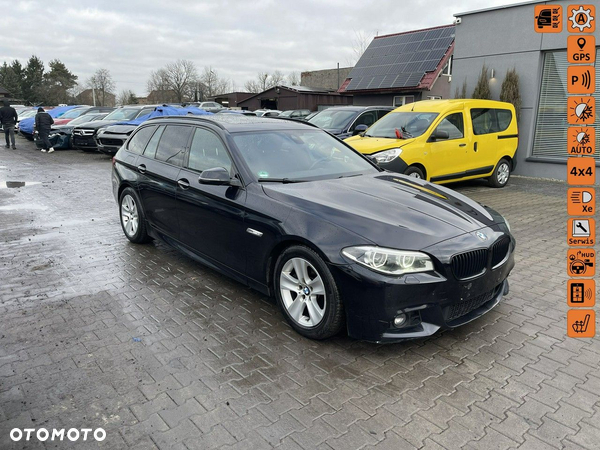 BMW Seria 5 530d xDrive Touring Luxury Line