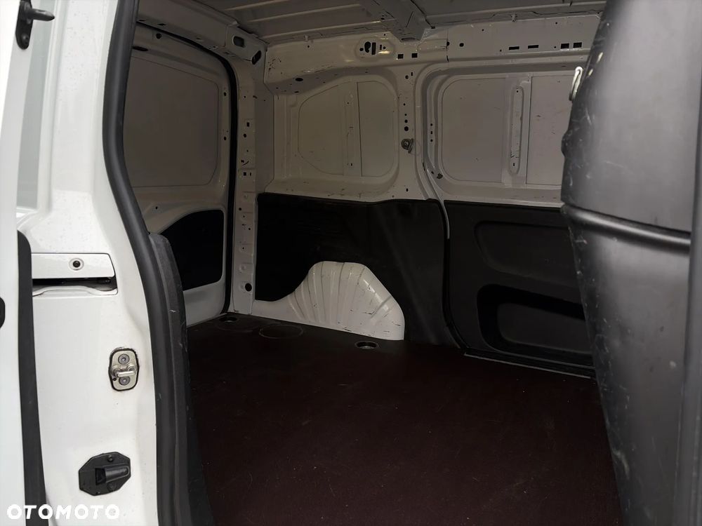 Opel COMBO FURGON L1 1,5 CDTI 102KM 39 800 ZŁ. NETTO - 19