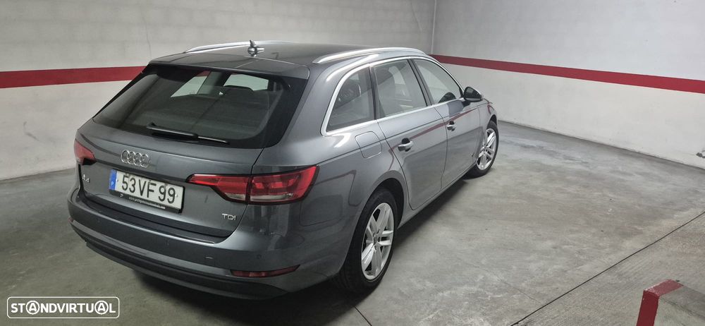 Audi A4 Avant 2.0 TDI Design S tronic - 16