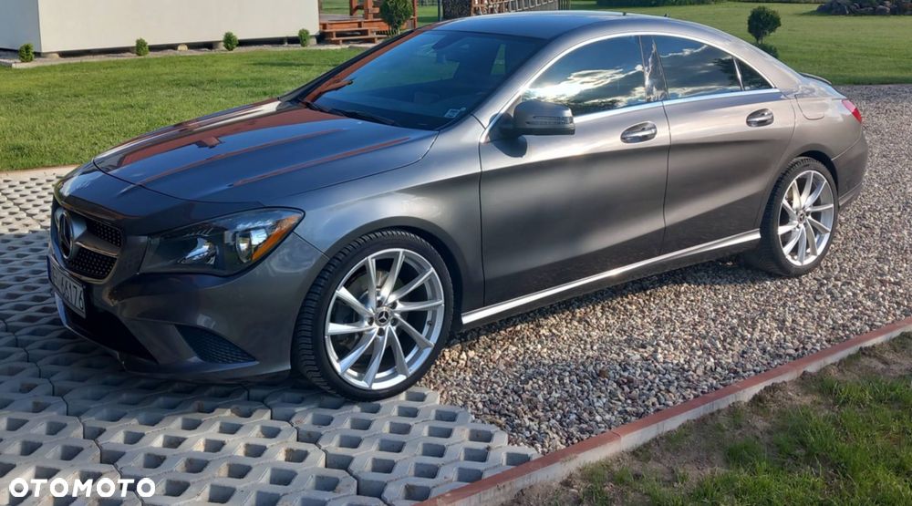 Mercedes-Benz CLA - 4
