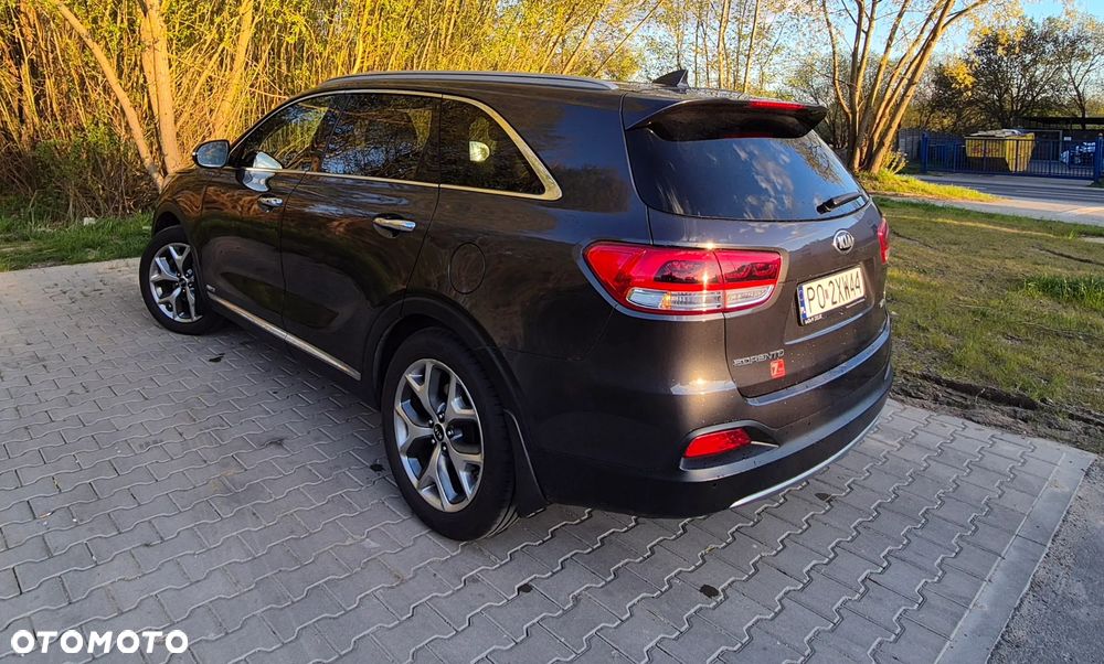 Kia Sorento - 10