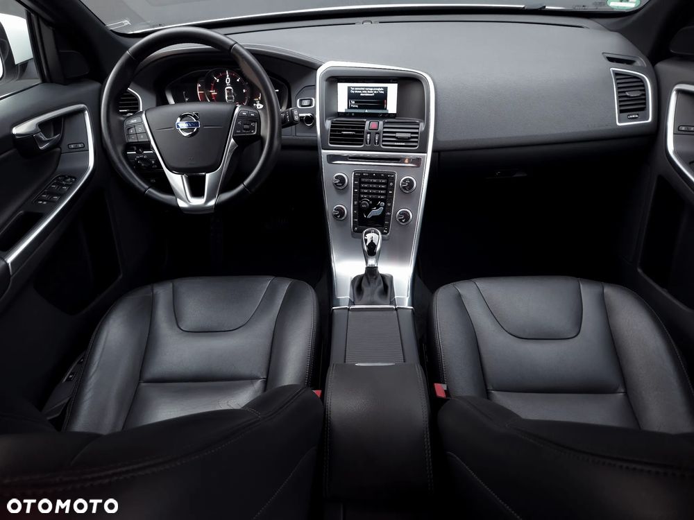 Volvo XC 60 D4 Geartronic Summum - 22
