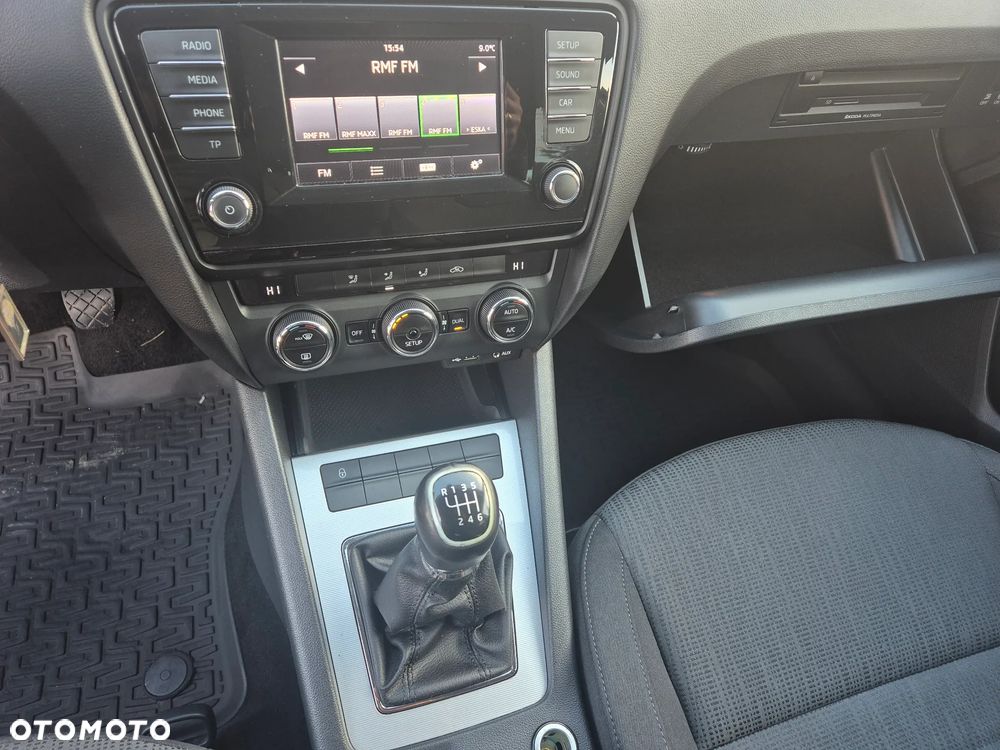 Skoda Octavia 2.0 TDI Ambition - 10