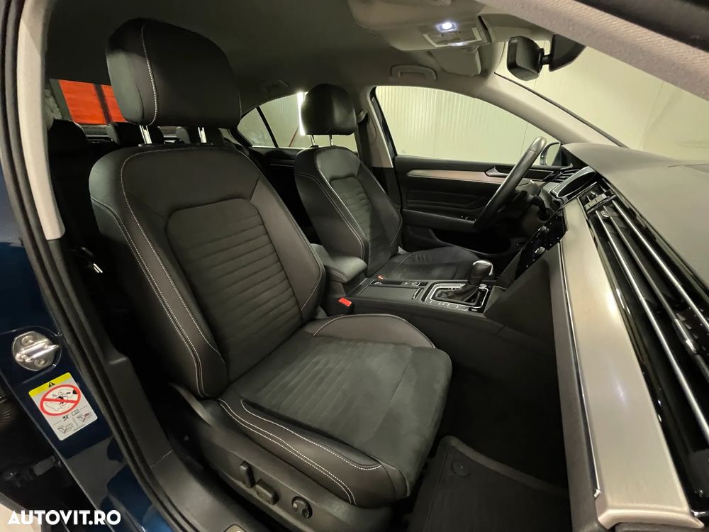 Volkswagen Passat 2.0 TDI DSG 4Mot Highline - 11