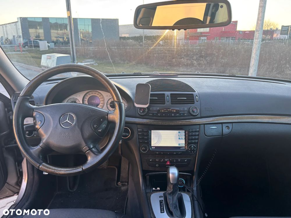 Mercedes-Benz Klasa E - 8