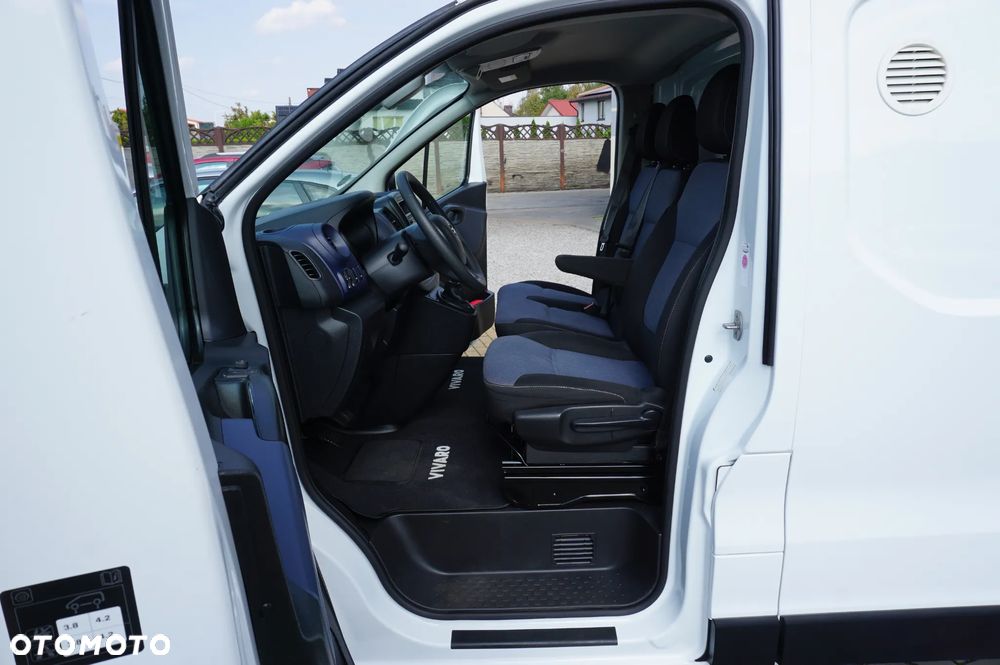 Opel Vivaro - 19