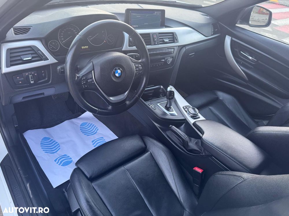 BMW Seria 3 316i Aut. - 16
