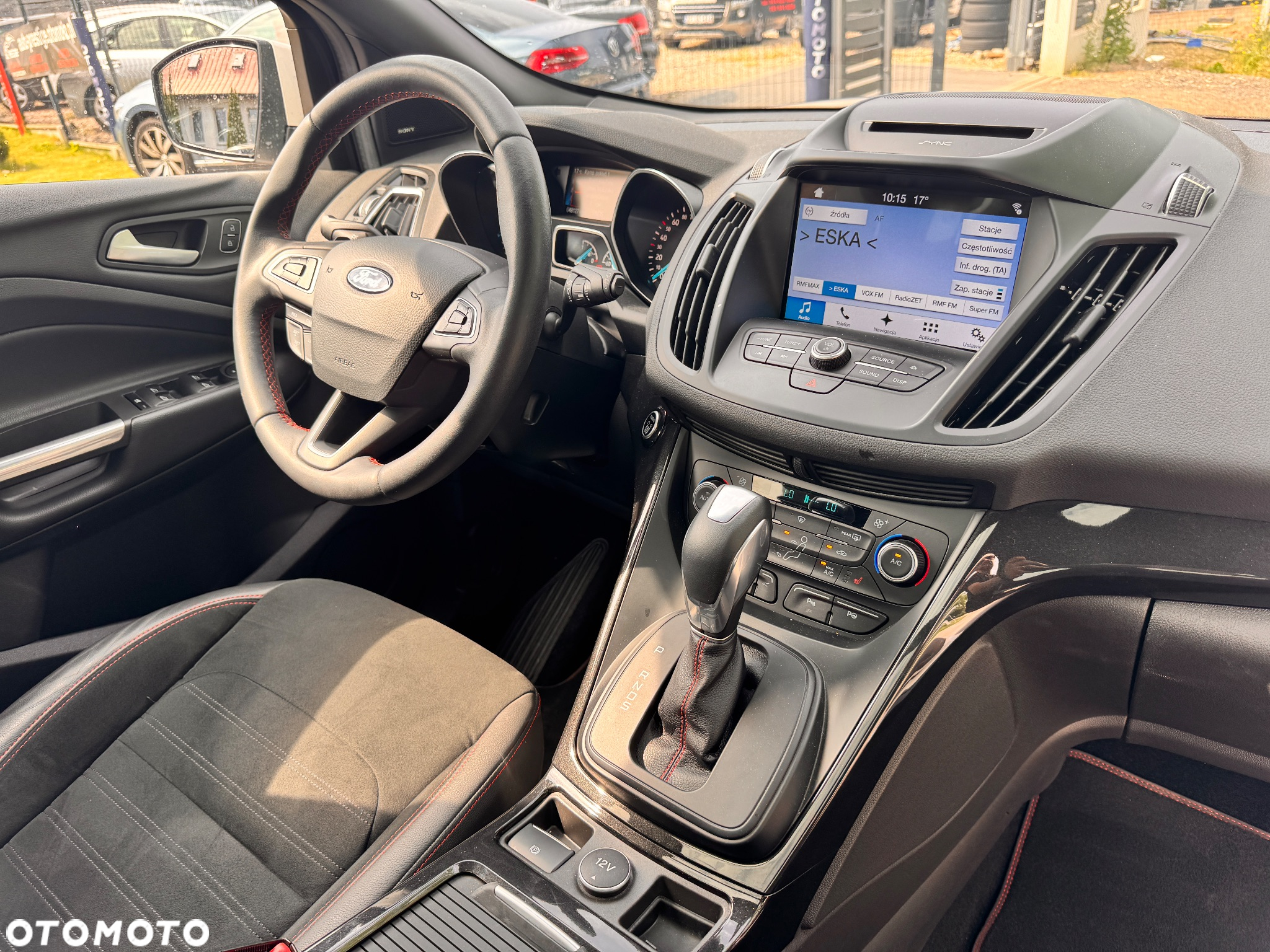 Ford Kuga 1.5 EcoBoost 4x4 ST-Line - 23