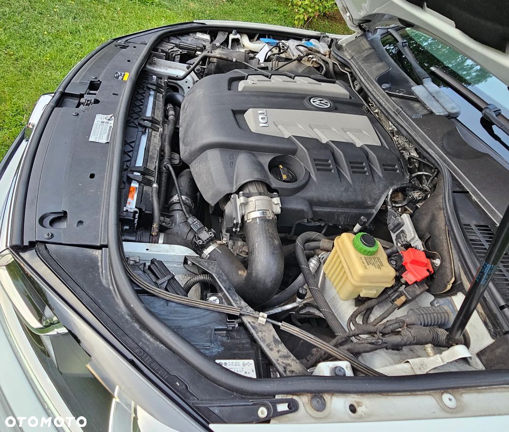 Volkswagen Touareg 3.0 V6 TDI BMT Perfectline R-Style - 21
