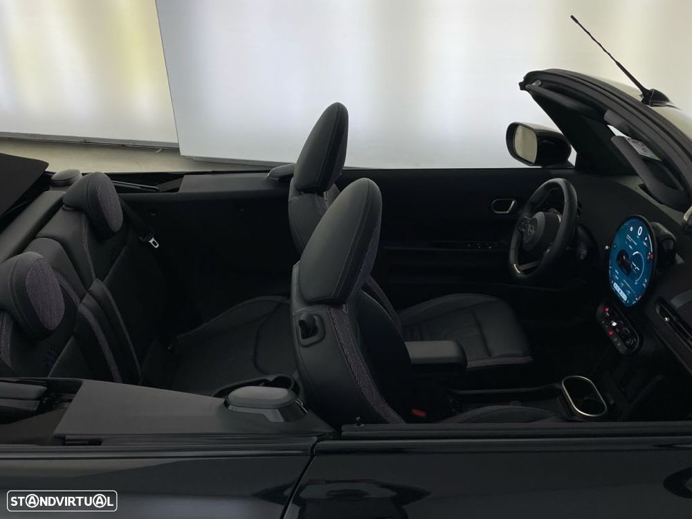 MINI Cabrio C Classic - 22