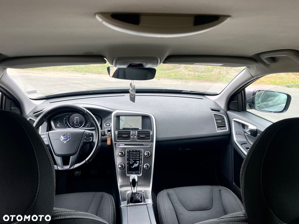 Volvo XC 60 D3 Kinetic - 17