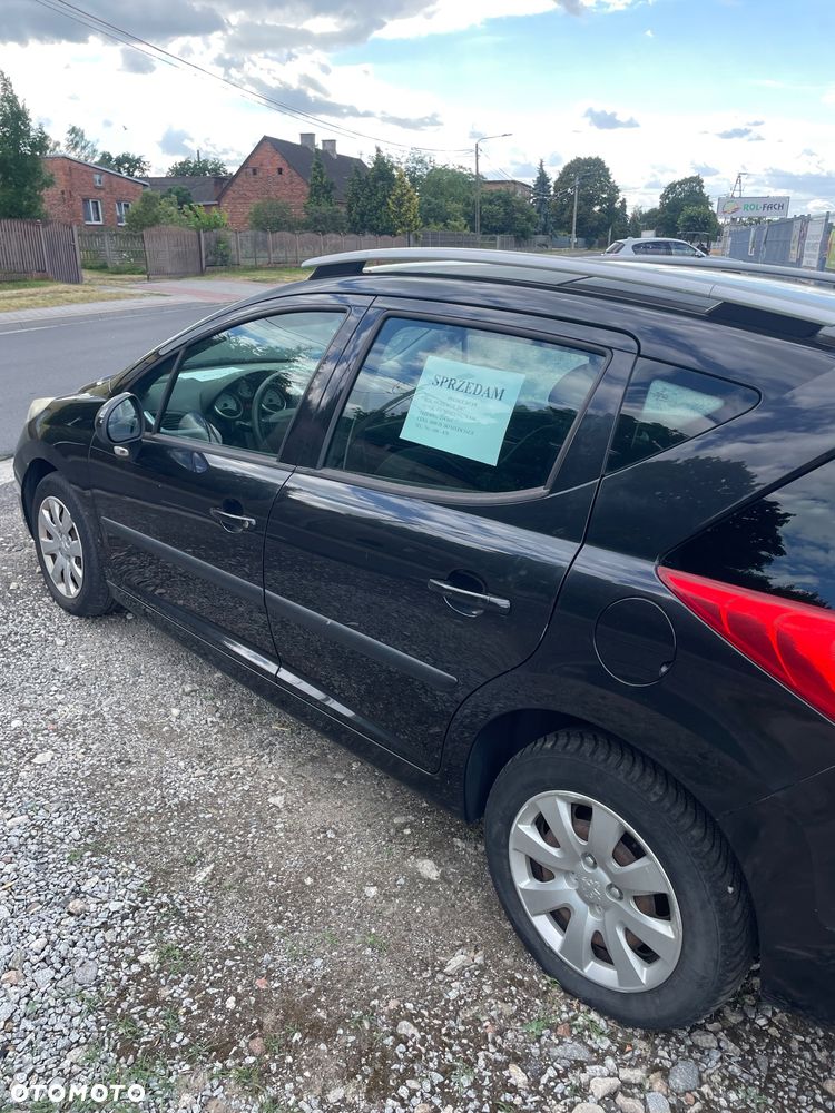 Peugeot 207 - 2