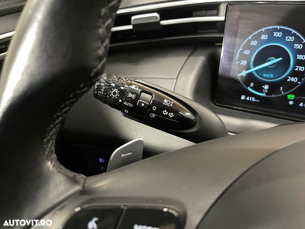 Hyundai Tucson 1.6 T-GDi HEV 2WD Advantage - 19