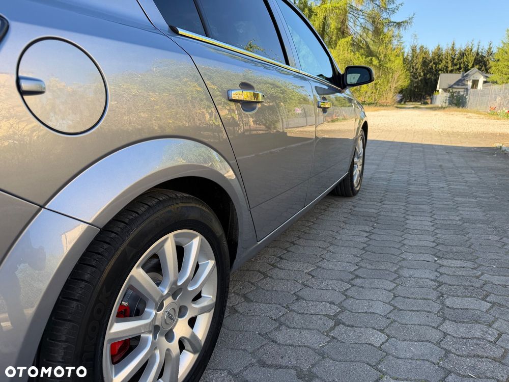 Opel Astra 1.6 Style - 10