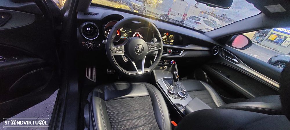 Alfa Romeo Stelvio 2.2 D Super AT8 - 14