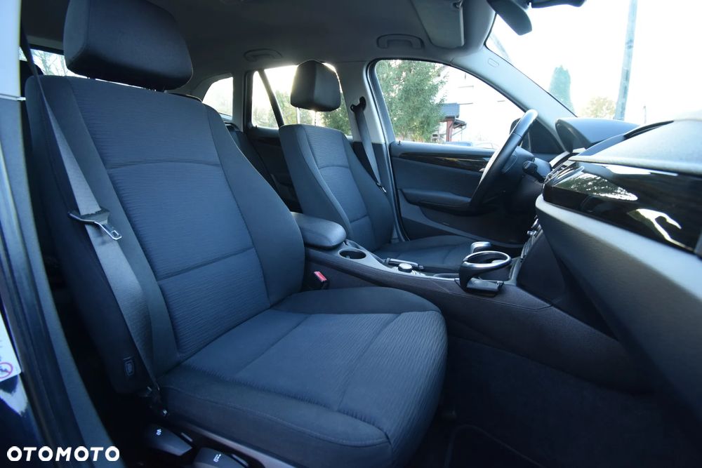 BMW X1 sDrive20d - 17