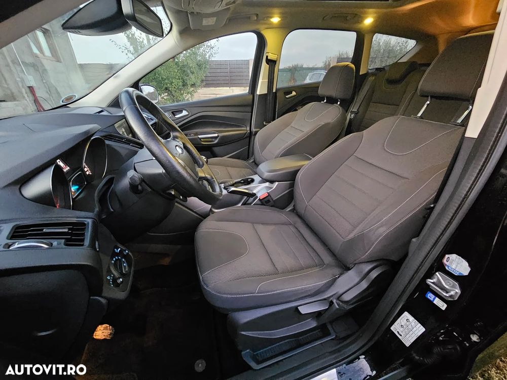 Ford Kuga 2.0 TDCi 4x4 Titanium - 16