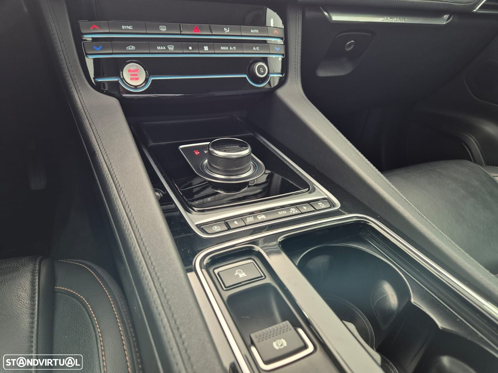 Jaguar F-Pace 2.0 i4D R-Sport Aut. - 10